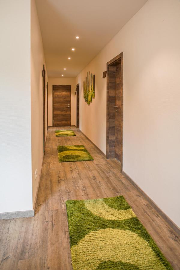 فندق Restaurant Gruener Baum Leidersbach المظهر الخارجي الصورة